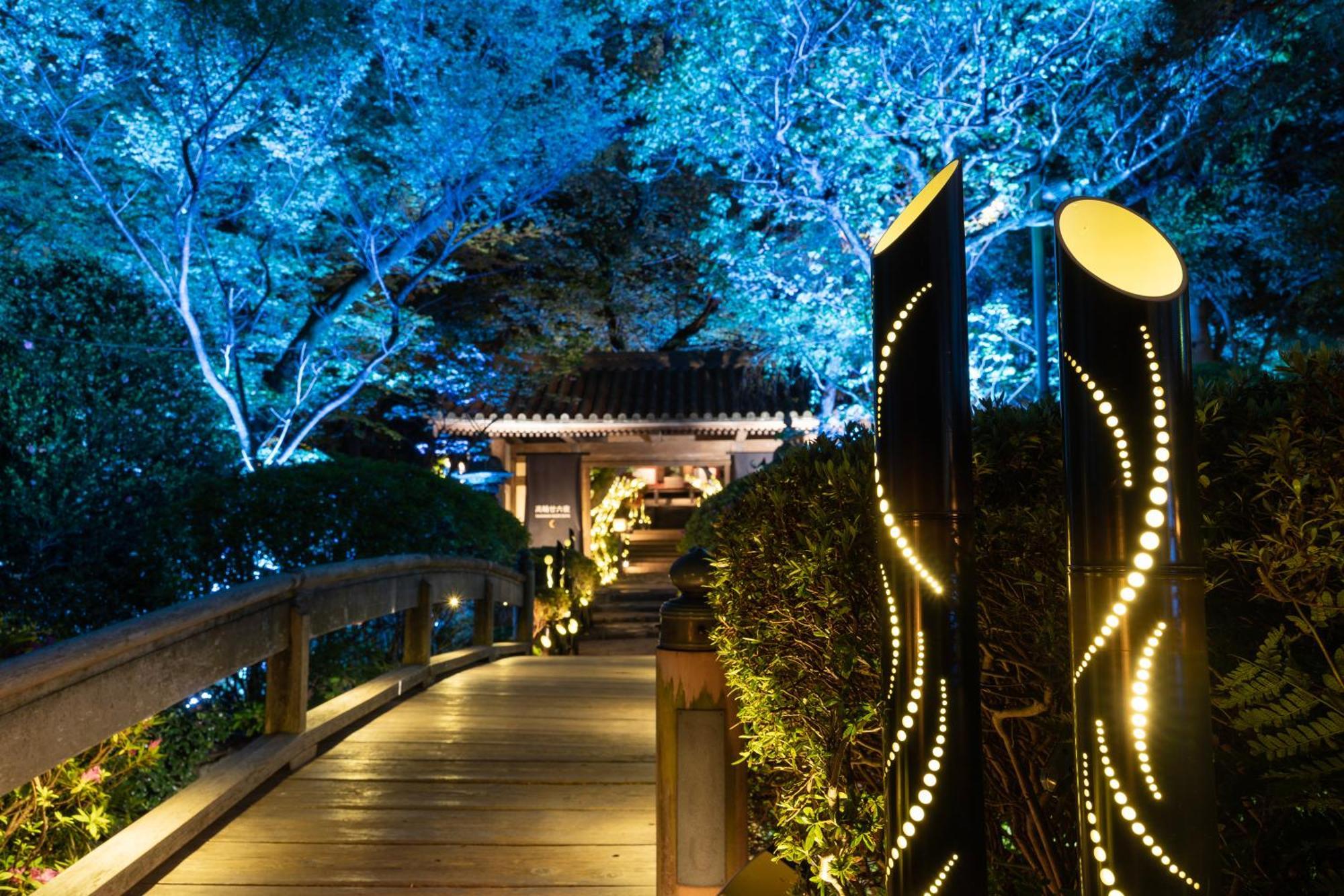 Grand Prince Hotel Shin Takanawa Präfektur Tokio Exterior foto Illuminated bamboo poles