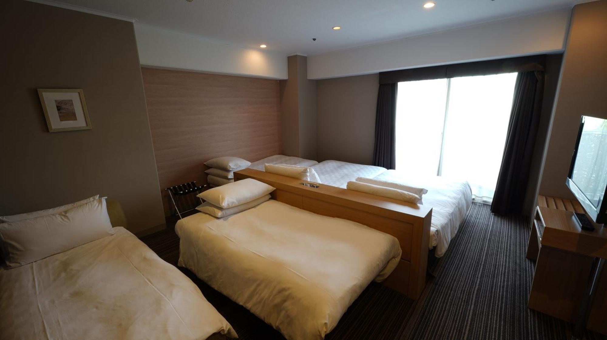 Grand Prince Hotel Shin Takanawa Präfektur Tokio Exterior foto A room at the hotel
