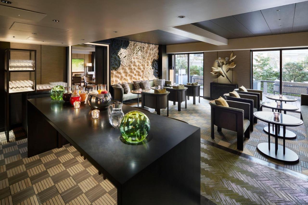 Grand Prince Hotel Shin Takanawa Präfektur Tokio Exterior foto The lounge at the Tokyo International Airport